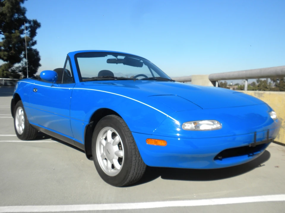 1992 Mazda NA MX-5 Miata - Image 11 of 31