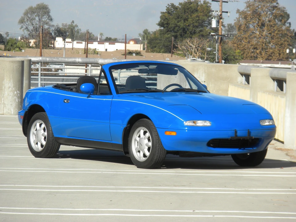 1992 Mazda NA MX-5 Miata - Image 14 of 31