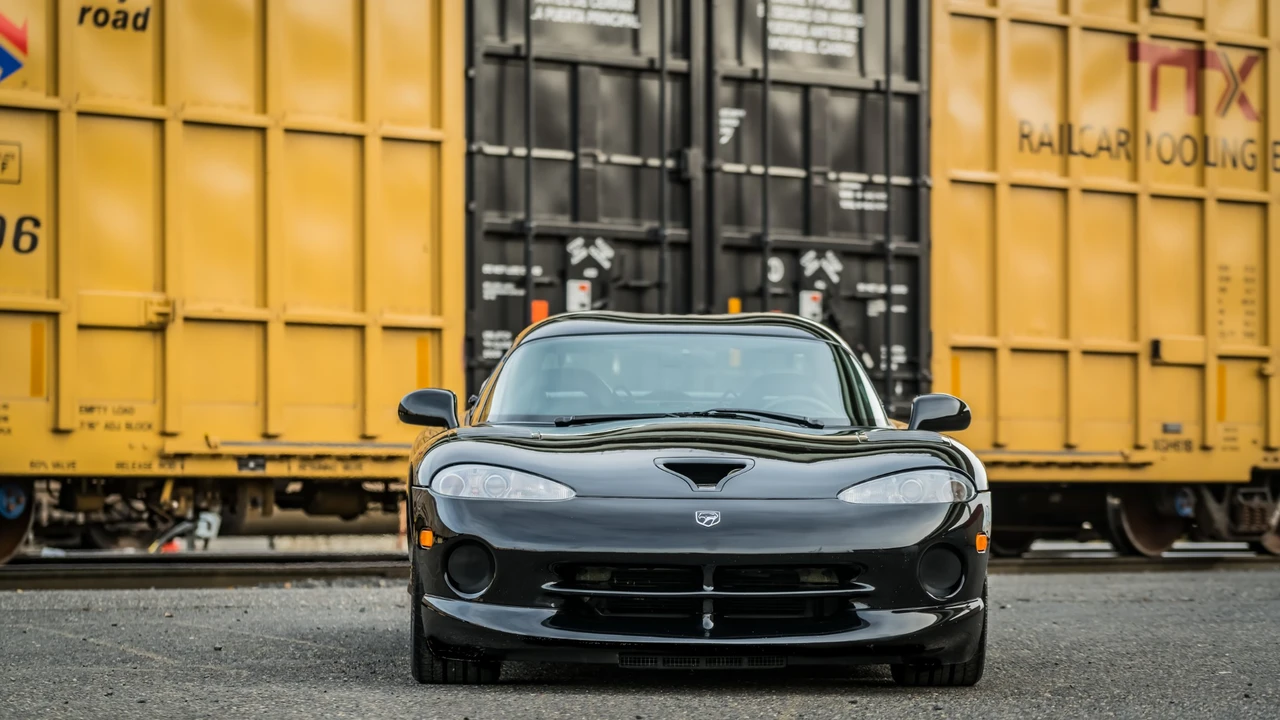 2000 Dodge Viper ACR 2nd Gen - Image 11 of 31