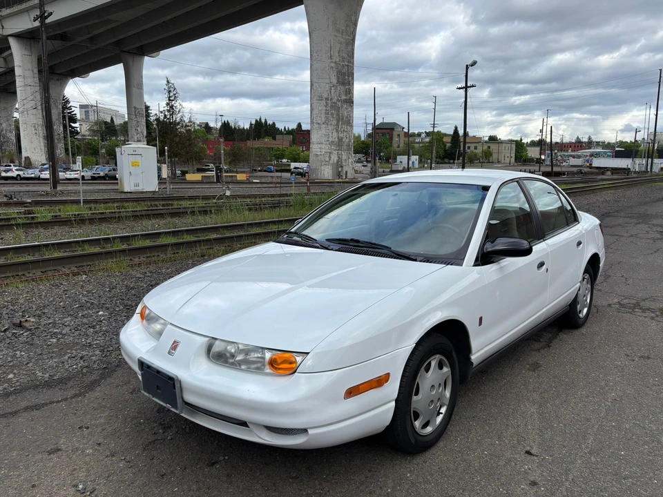 2002 Saturn Ion - Image 17 of 31