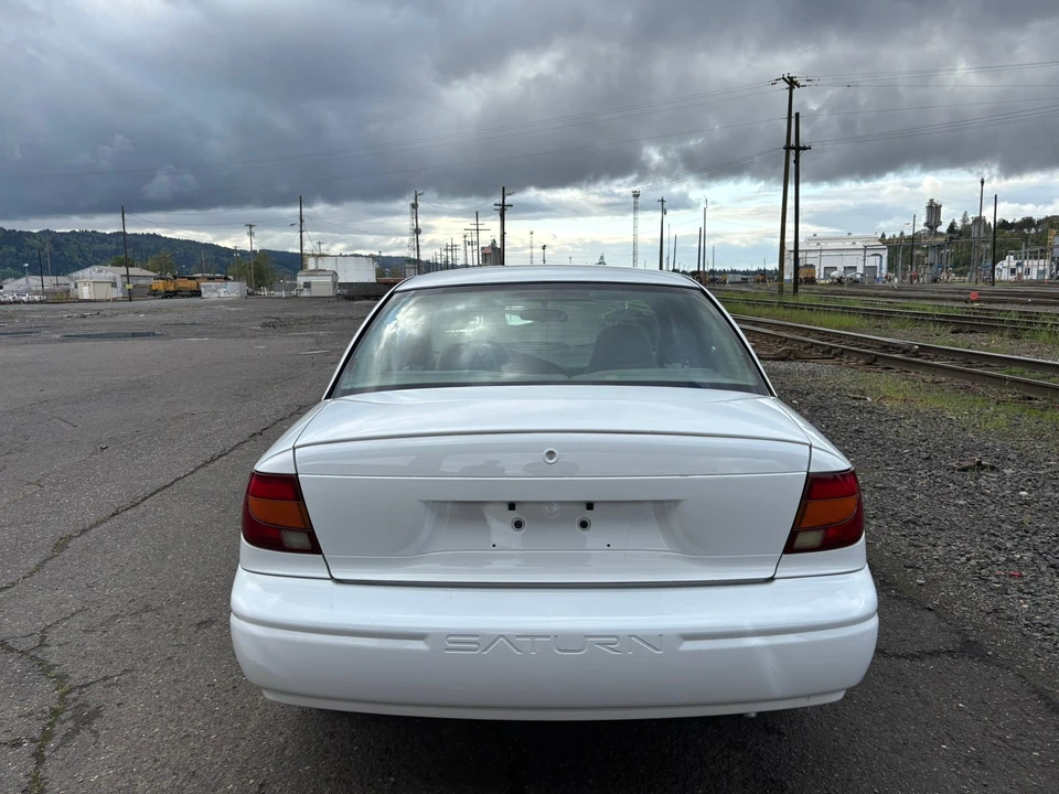 2002 Saturn Ion - Image 6 of 31