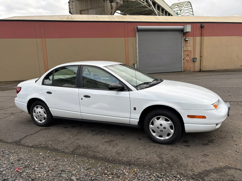 2002 Saturn Ion - Image 12 of 31