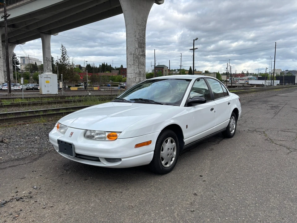 2002 Saturn Ion - Image 18 of 31