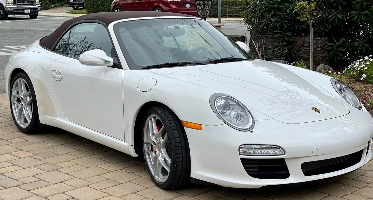 2011 Porsche 997 Carrera S - Image 2 of 17