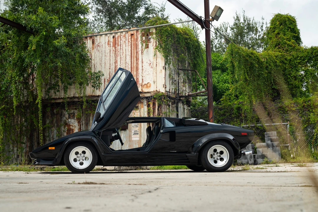 1988 Lamborghini Countach LP5000 Quattrovalvole - Image 2 of 31