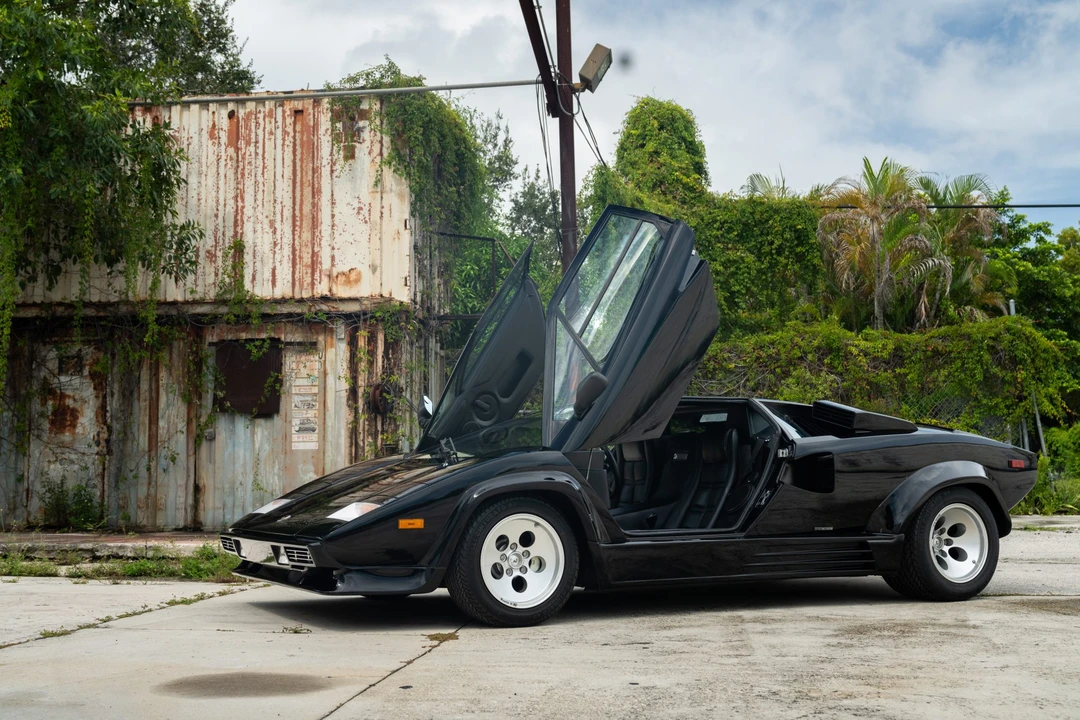 1988 Lamborghini Countach LP5000 Quattrovalvole - Image 4 of 31