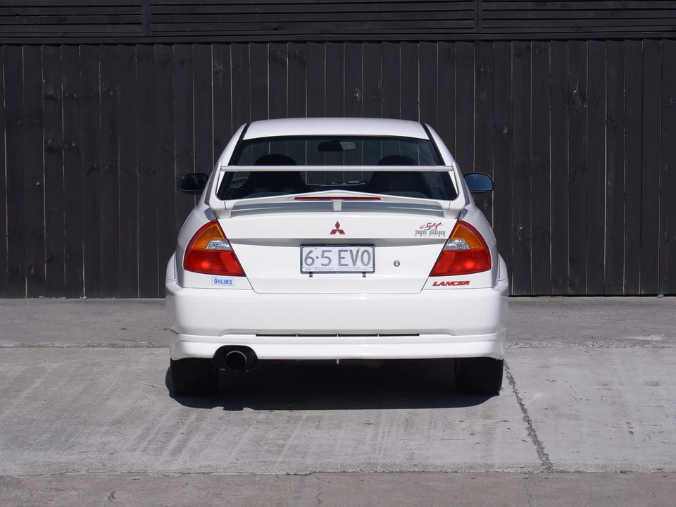 1999 Mitsubishi Lancer Evolution VI 6th Gen - Image 13 of 31