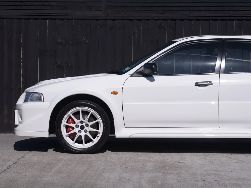 1999 Mitsubishi Lancer Evolution VI 6th Gen - Image 28 of 31