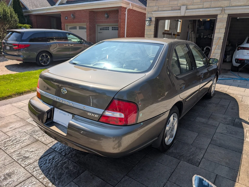 2000 Nissan Altima 2nd Gen - Image 10 of 31