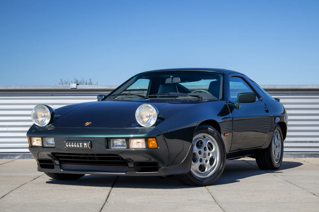 1985 Porsche 928 S - Image 3 of 31