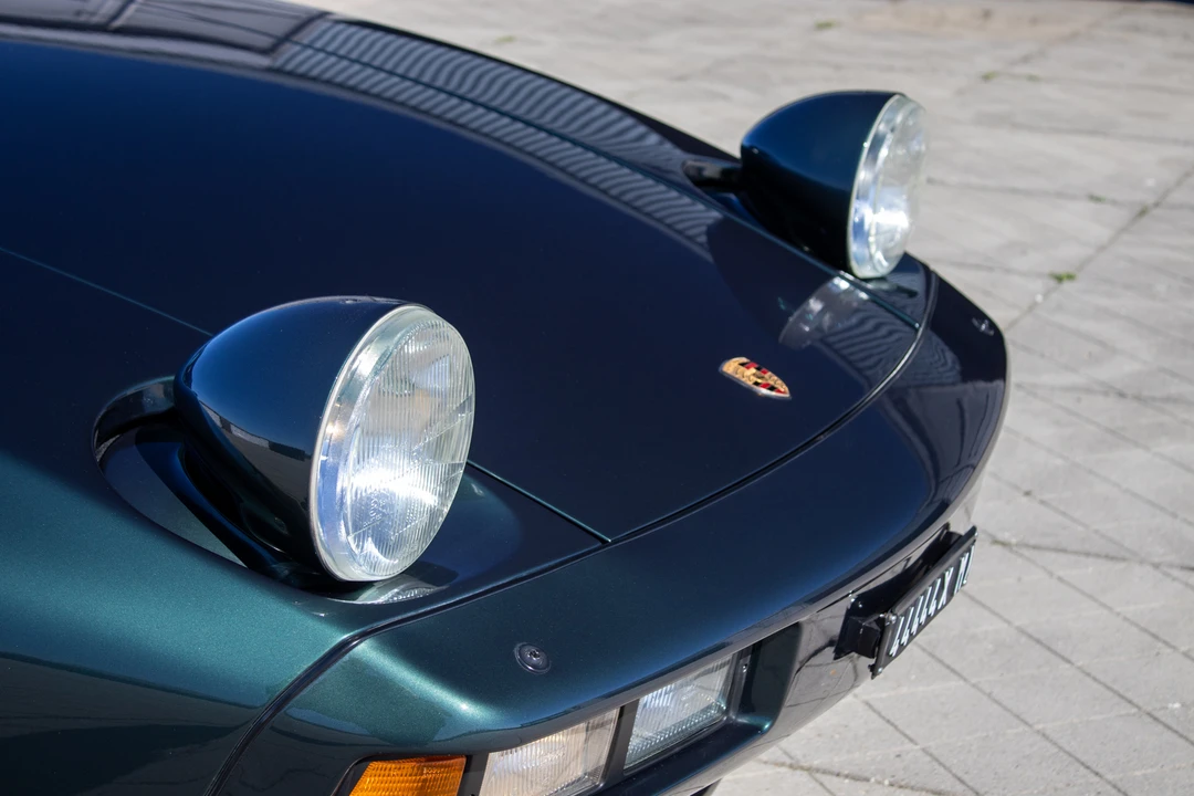 1985 Porsche 928 S - Image 28 of 31