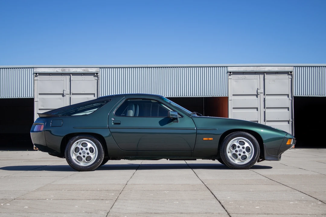 1985 Porsche 928 S - Image 17 of 31