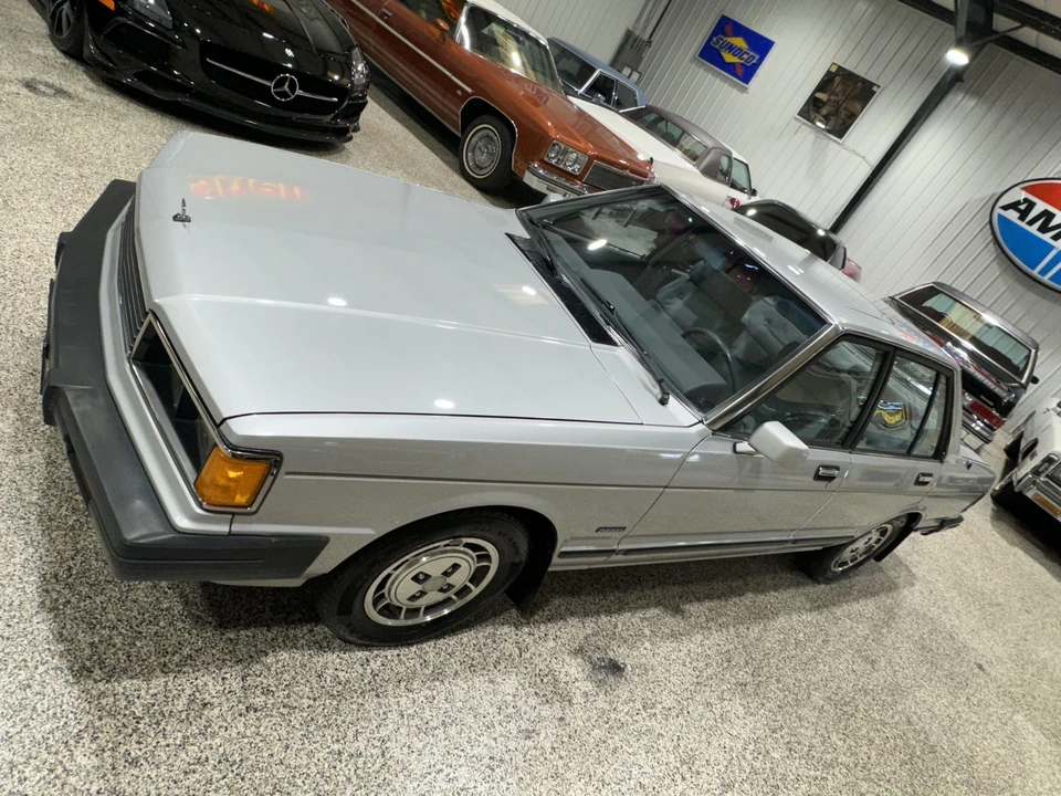 1981 Nissan Maxima 1st Gen - Image 4 of 31