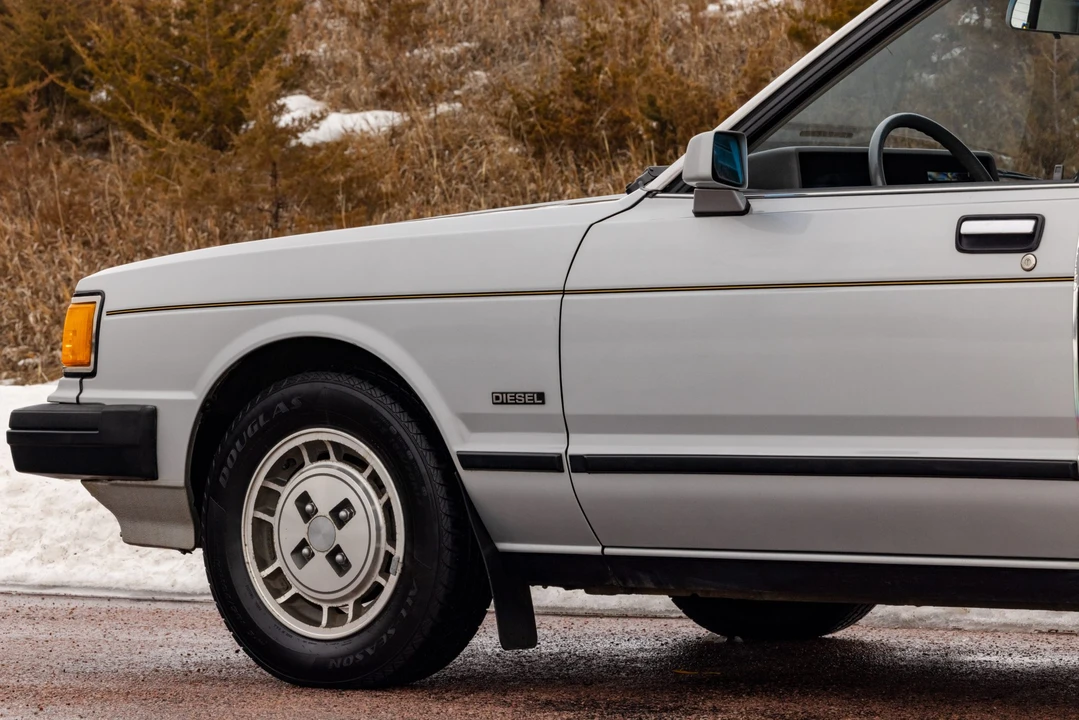 1981 Nissan Maxima 1st Gen - Image 25 of 31