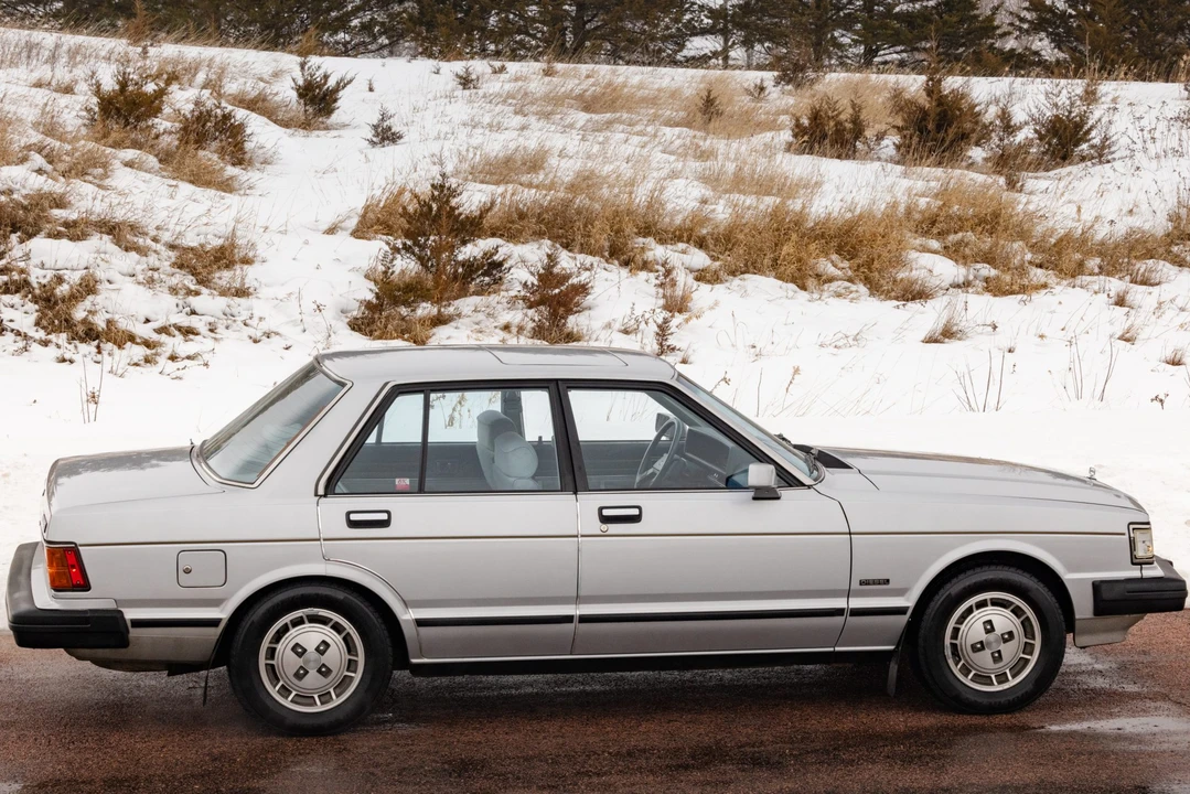 1981 Nissan Maxima 1st Gen - Image 9 of 31