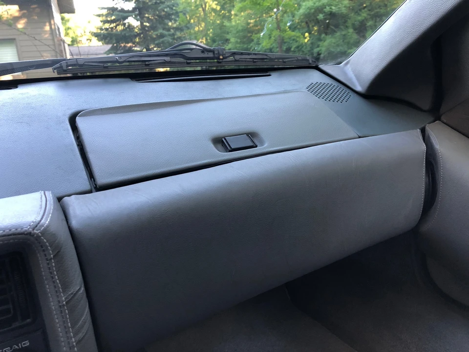 1982 DeLorean DMC-12 - Image 28 of 31