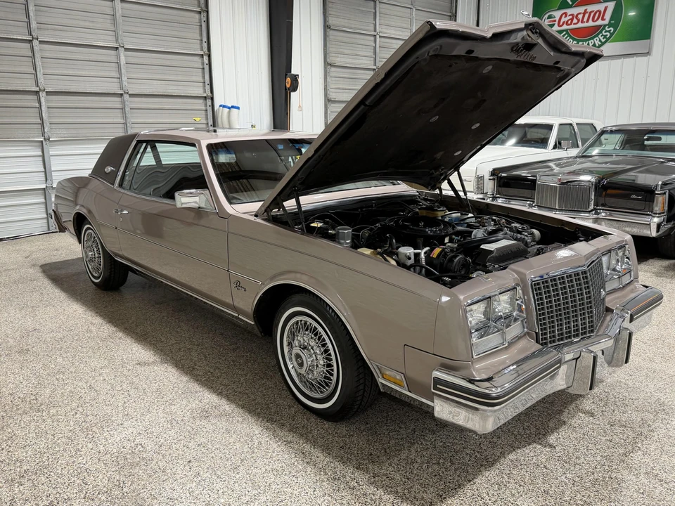 1983 Buick Riviera 4th-7th Gen - Image 31 of 31
