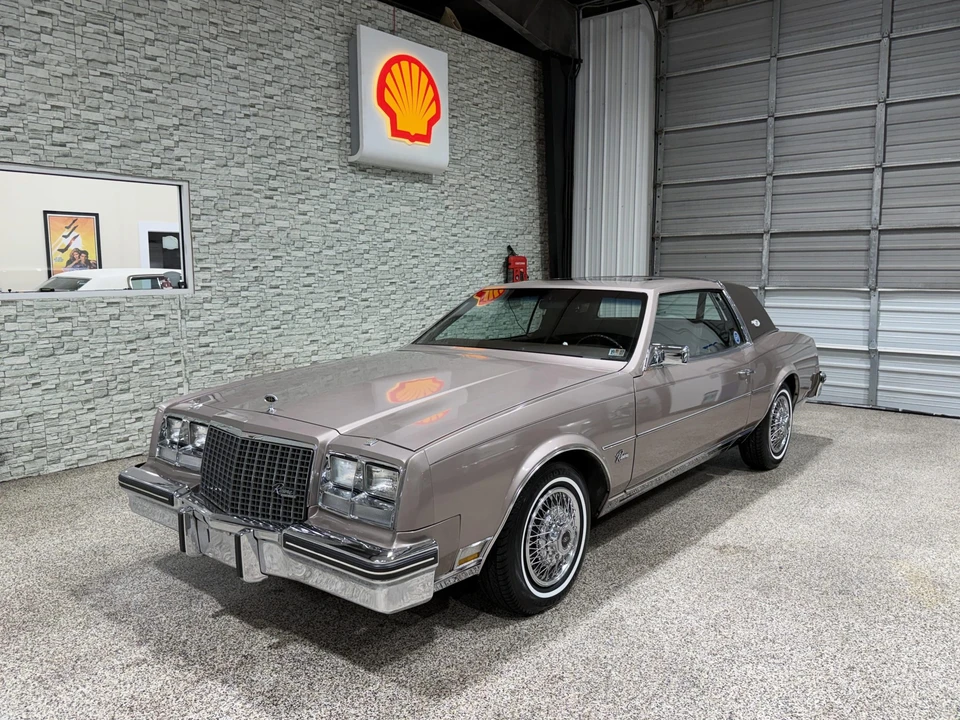 1983 Buick Riviera 4th-7th Gen - Image 2 of 31