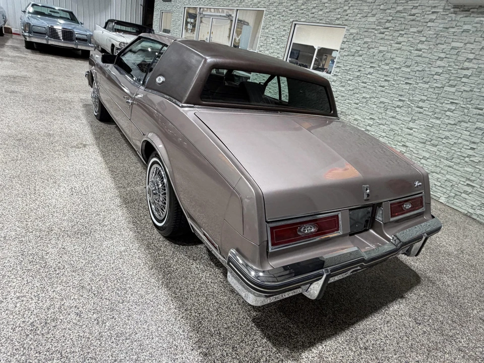 1983 Buick Riviera 4th-7th Gen - Image 8 of 31