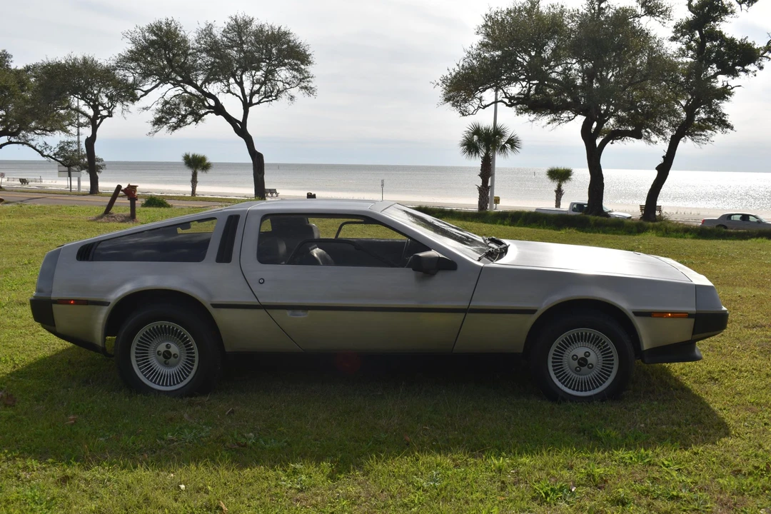 1983 DeLorean DMC-12 - Image 26 of 31