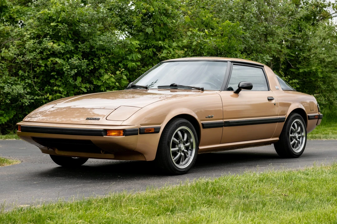 1983 Mazda RX-7 SA & FB - Image 2 of 31