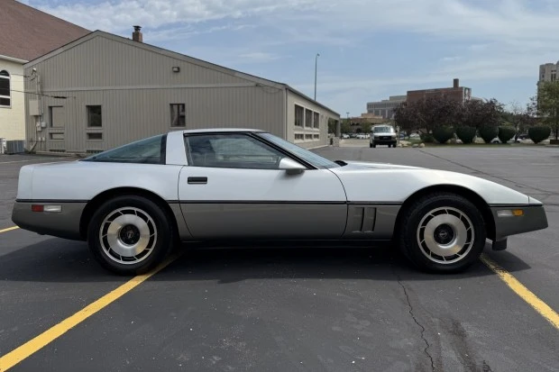 1984 Chevrolet Corvette C4 - Image 3 of 8