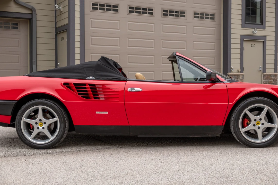 1984 Ferrari Mondial QV - Image 16 of 31