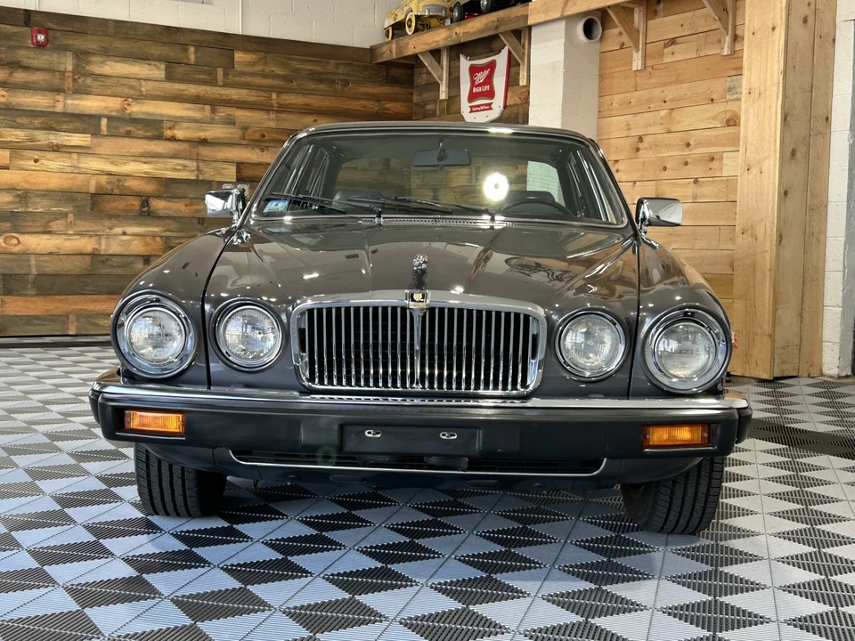 1985 Jaguar XJ Series 3 - Image 15 of 31