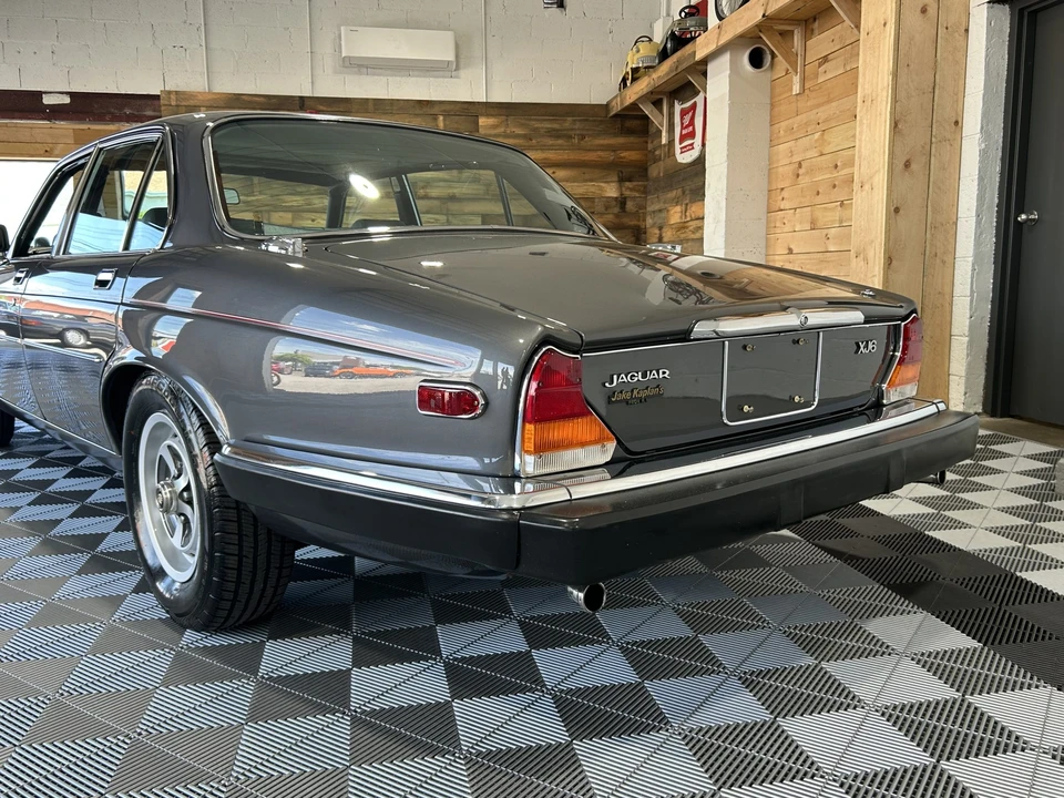 1985 Jaguar XJ Series 3 - Image 21 of 31