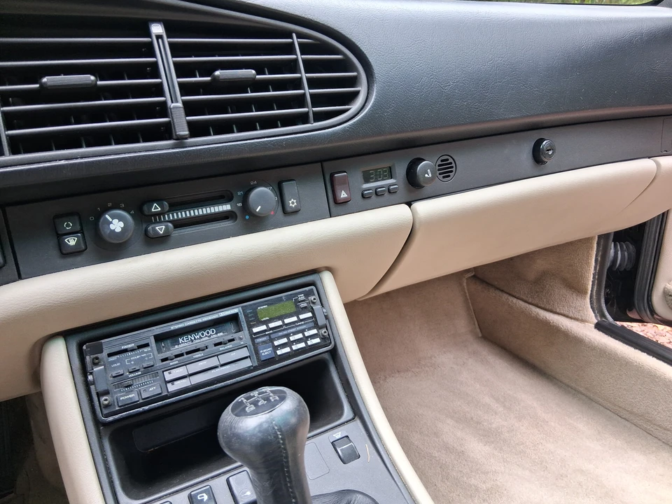 1986 Porsche 944 - Image 30 of 31