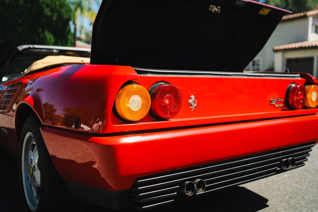 1987 Ferrari Mondial 3.2 - Image 29 of 31