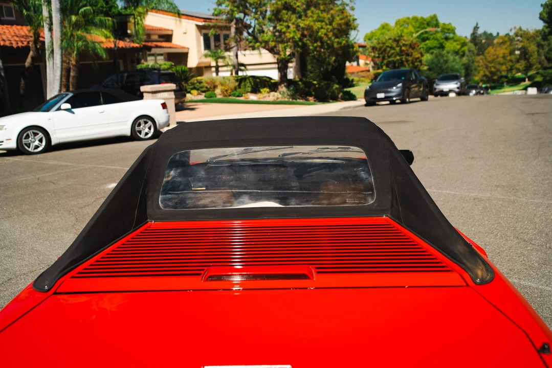 1987 Ferrari Mondial 3.2 - Image 25 of 31