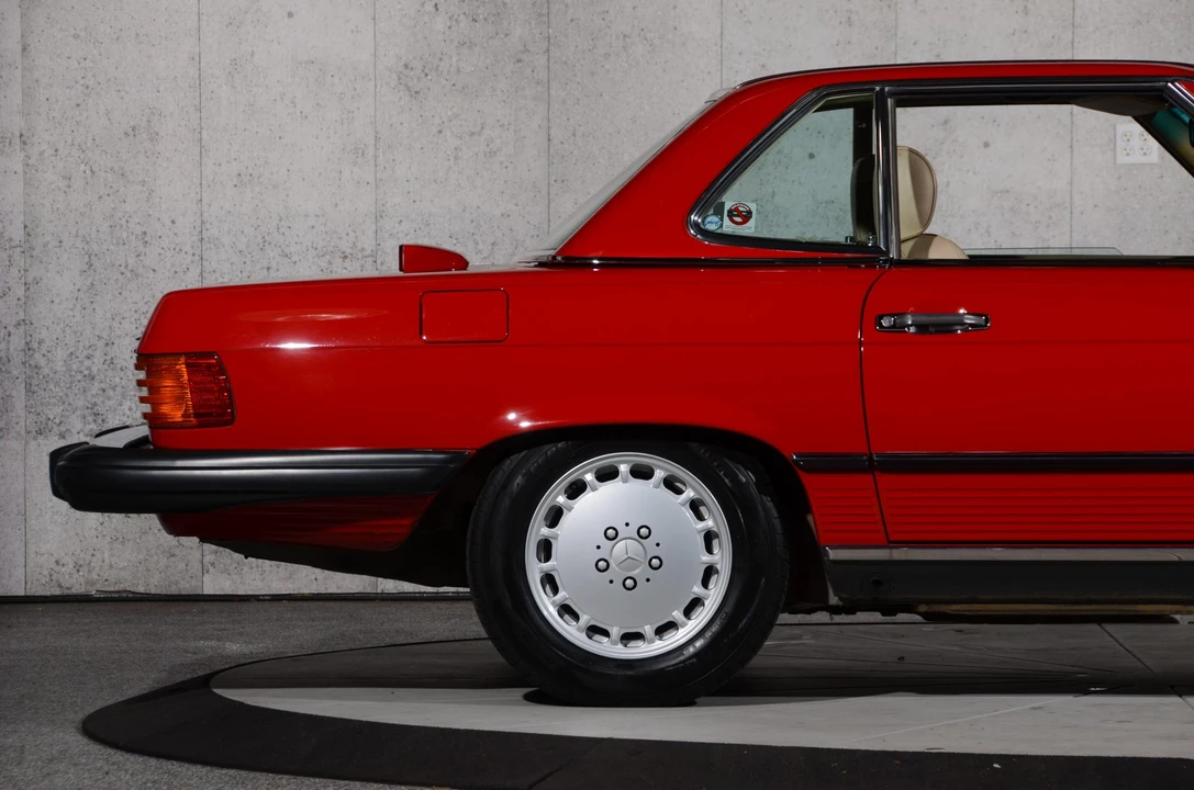 1987 Mercedes-Benz R107 SL-Class - Image 22 of 31
