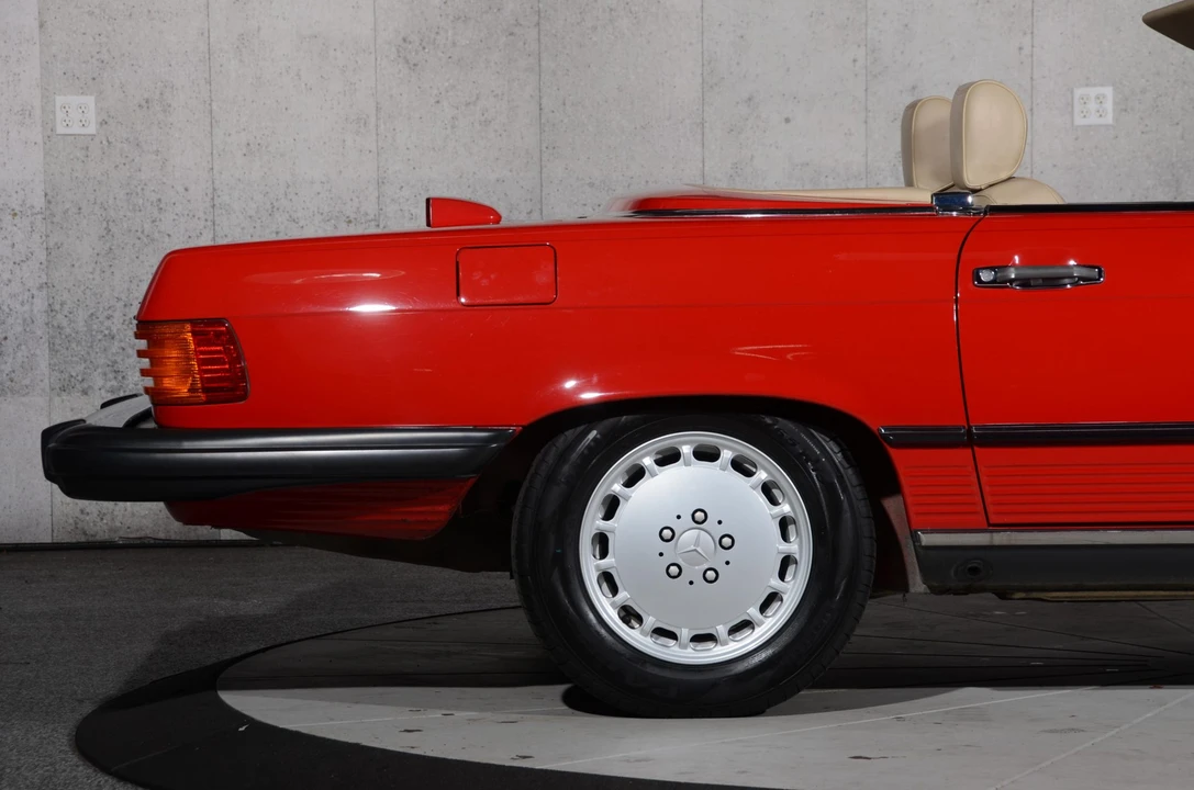 1987 Mercedes-Benz R107 SL-Class - Image 31 of 31