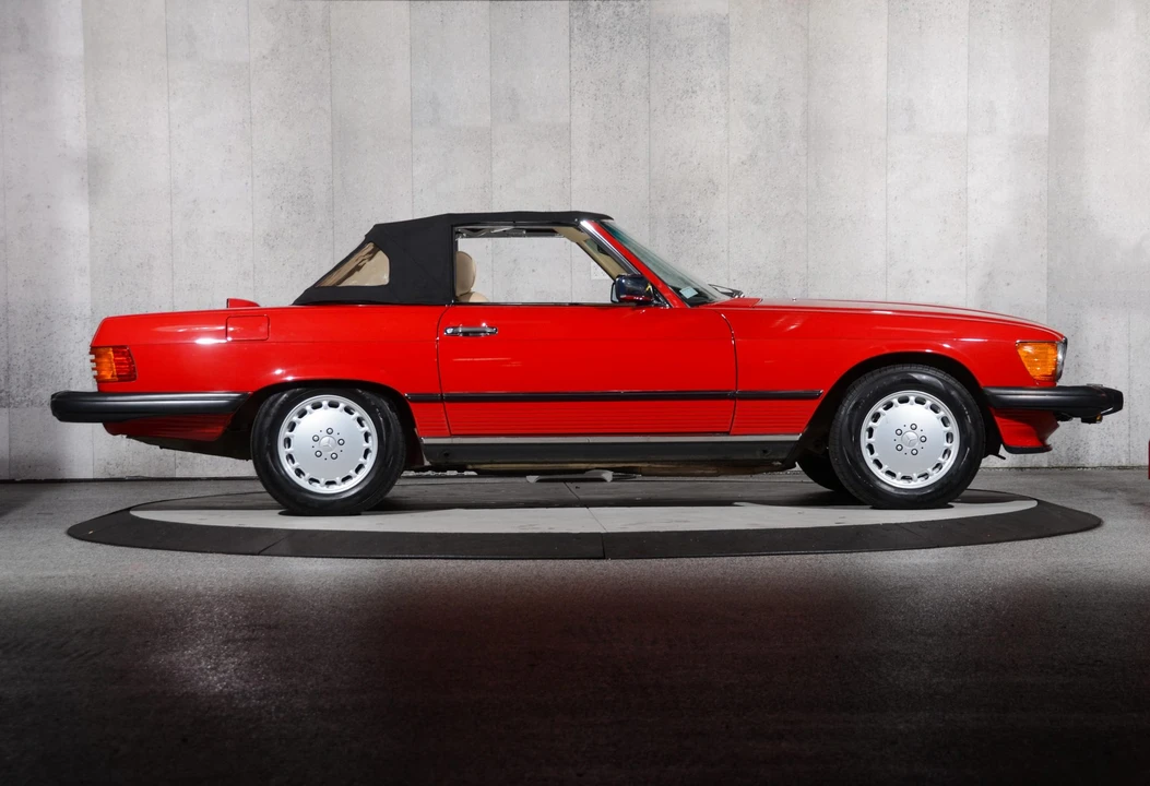 1987 Mercedes-Benz R107 SL-Class - Image 11 of 31