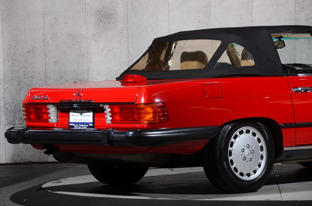 1987 Mercedes-Benz R107 SL-Class - Image 29 of 31