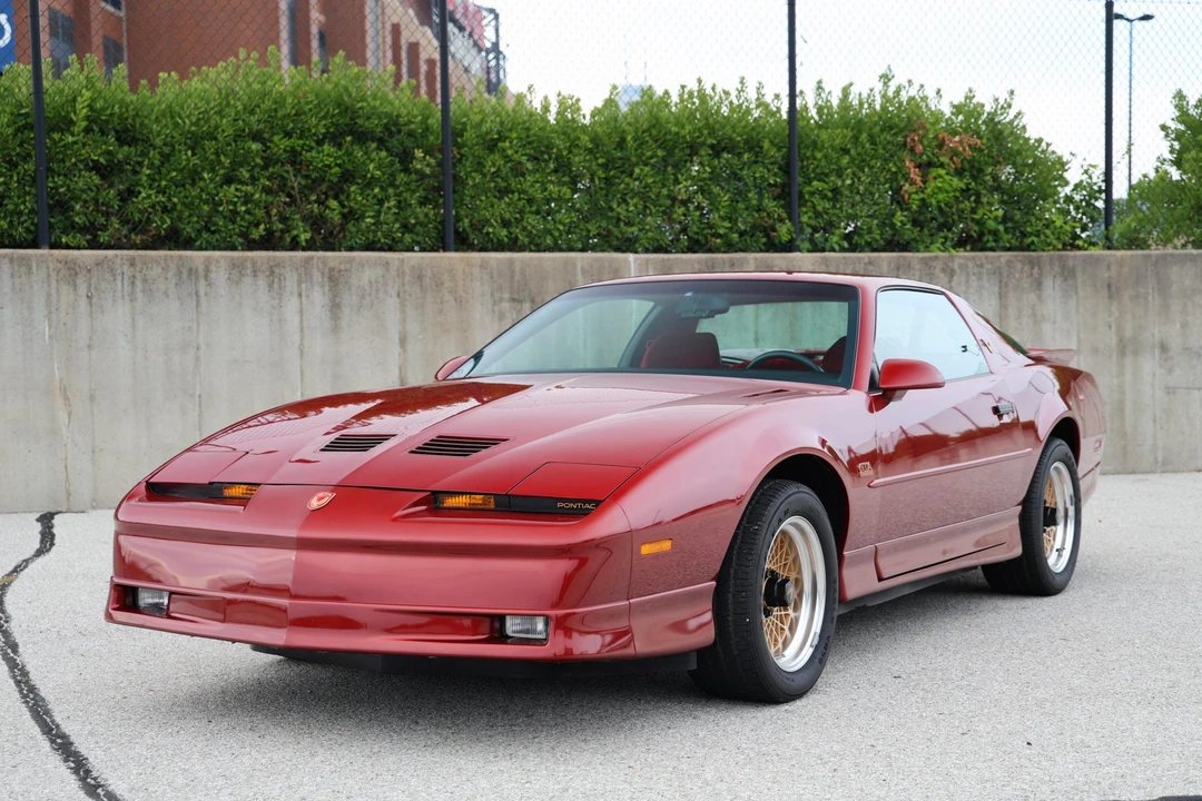 1987 Pontiac Firebird Trans Am 3rd Gen - Image 4 of 31