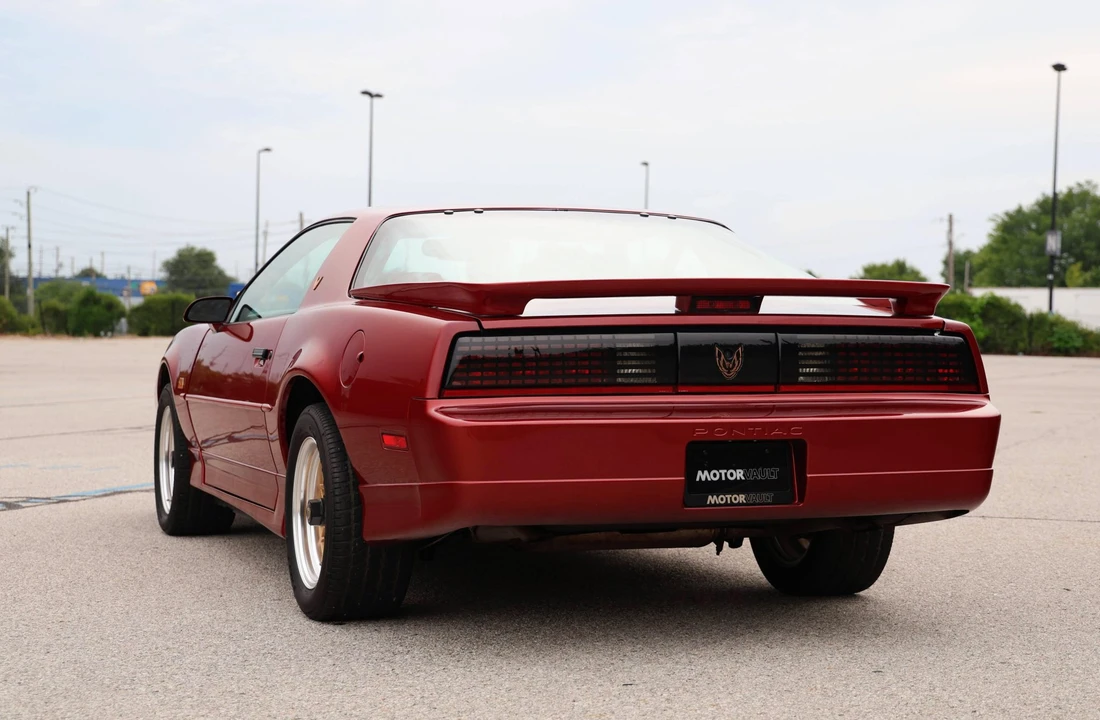 1987 Pontiac Firebird Trans Am 3rd Gen - Image 25 of 31
