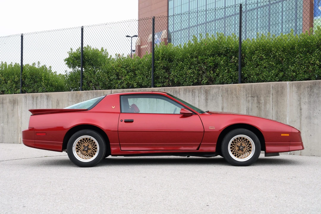 1987 Pontiac Firebird Trans Am 3rd Gen - Image 15 of 31