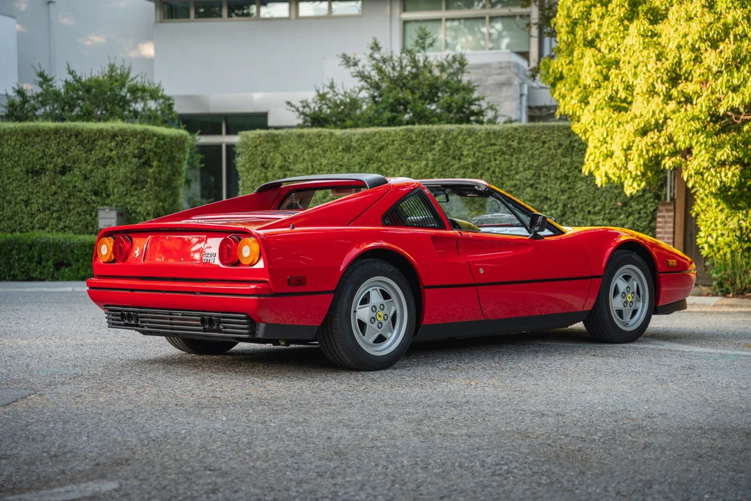 1988 Ferrari 328 GTS - Image 16 of 31