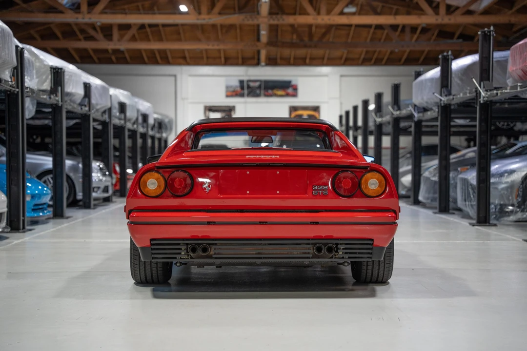 1988 Ferrari 328 GTS - Image 26 of 31