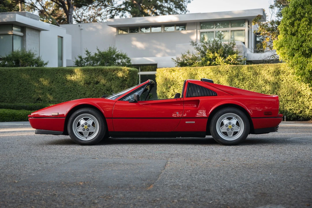1988 Ferrari 328 GTS - Image 8 of 31