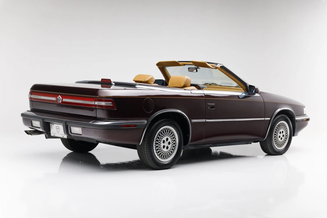 1989 Chrysler TC by Maserati - Image 16 of 31
