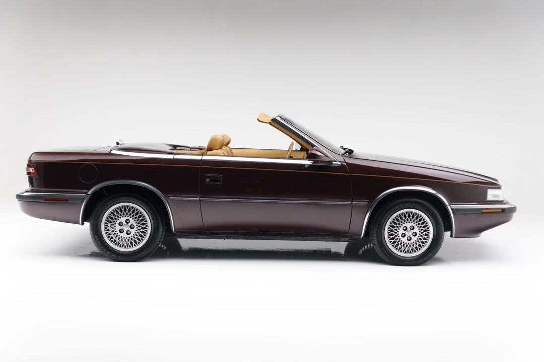 1989 Chrysler TC by Maserati - Image 17 of 31