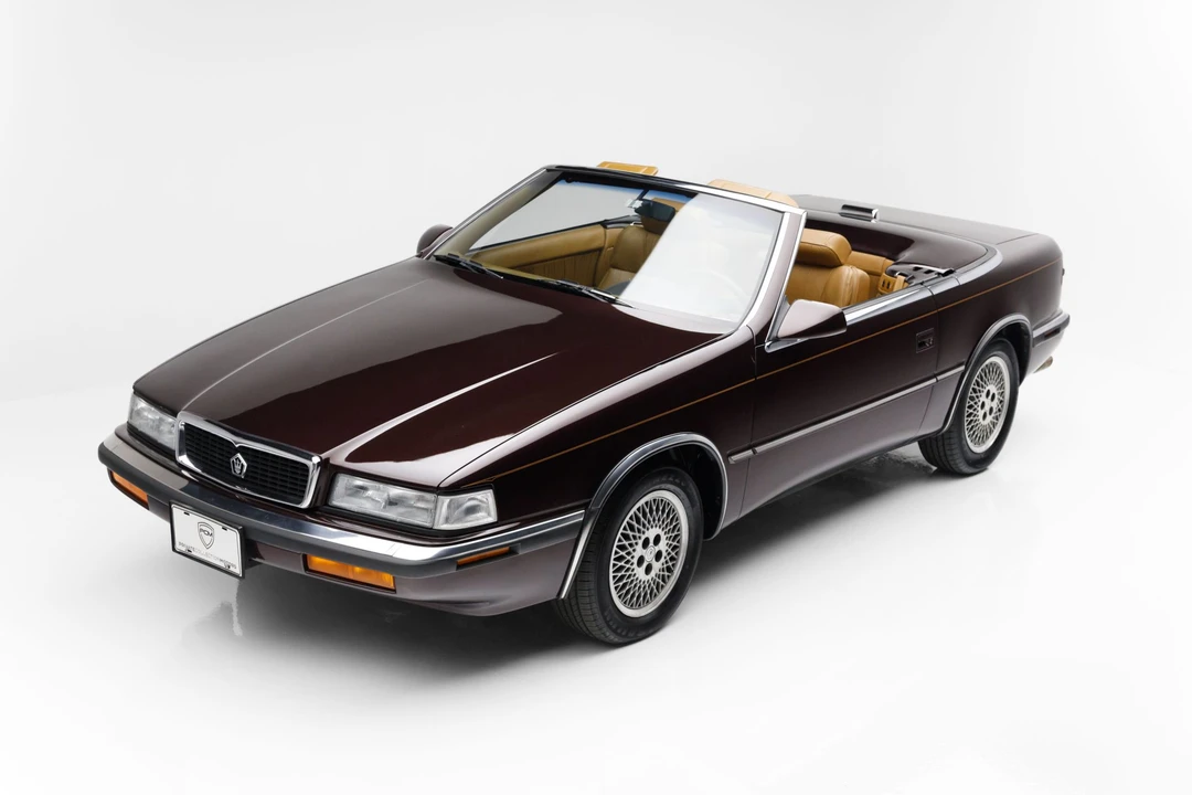 1989 Chrysler TC by Maserati - Image 11 of 31