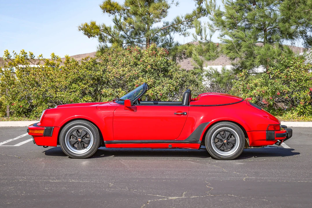 1989 Porsche 911 Carrera 3.2 - Image 14 of 31