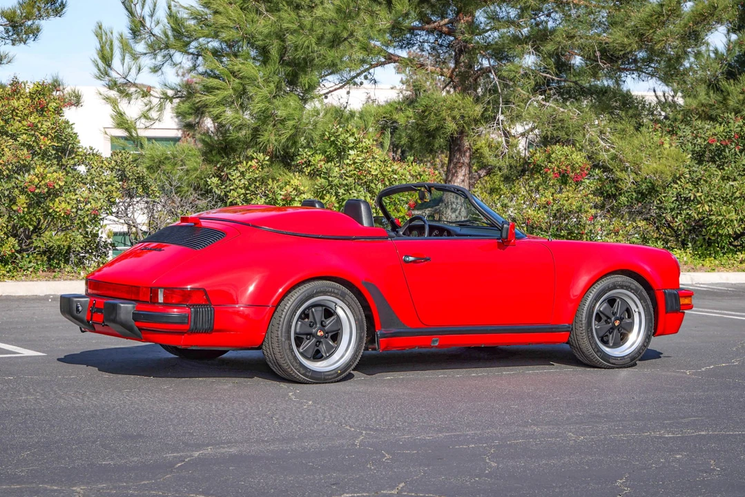 1989 Porsche 911 Carrera 3.2 - Image 8 of 31