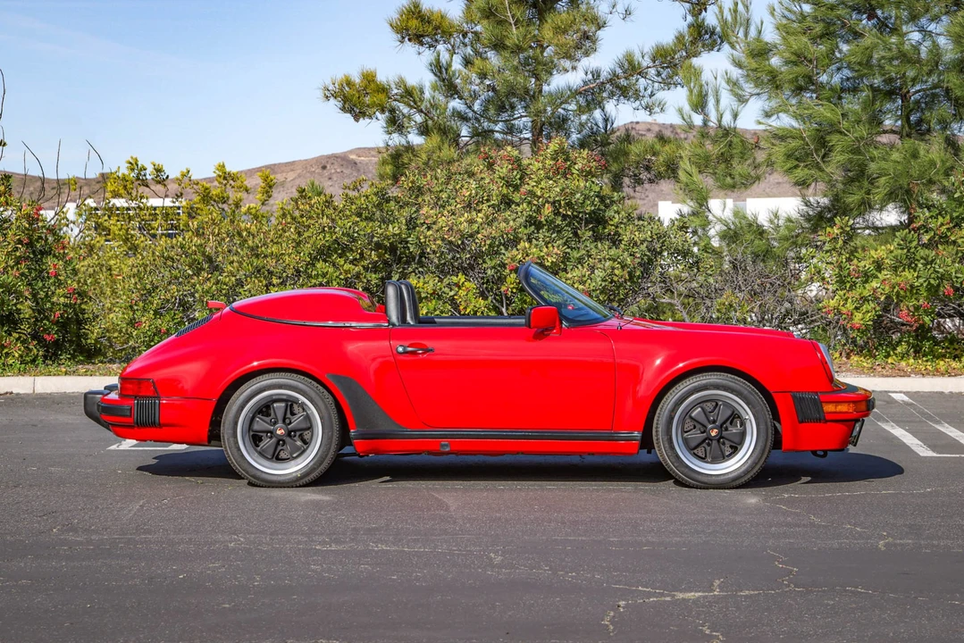 1989 Porsche 911 Carrera 3.2 - Image 7 of 31