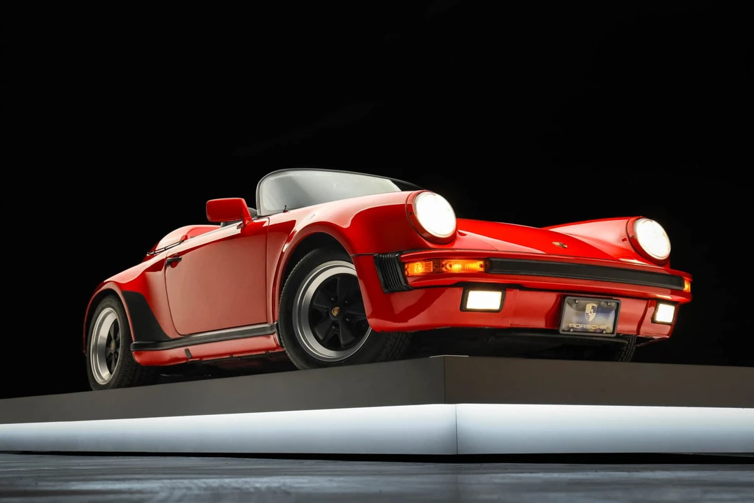 1989 Porsche 911 Carrera 3.2 - Image 24 of 31