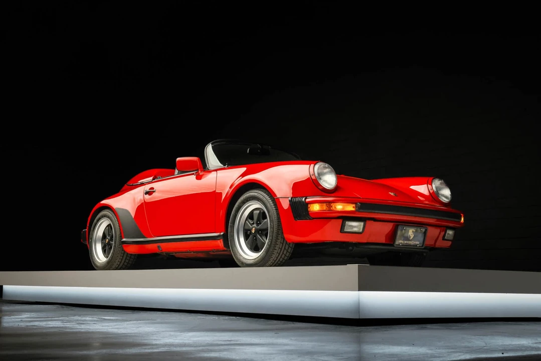 1989 Porsche 911 Carrera 3.2 - Image 28 of 31
